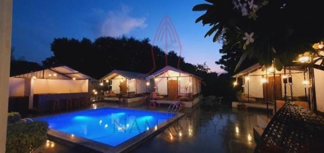 Luxury Farmhouse In Chhatarpur With Pool Нью-Делі Екстер'єр фото